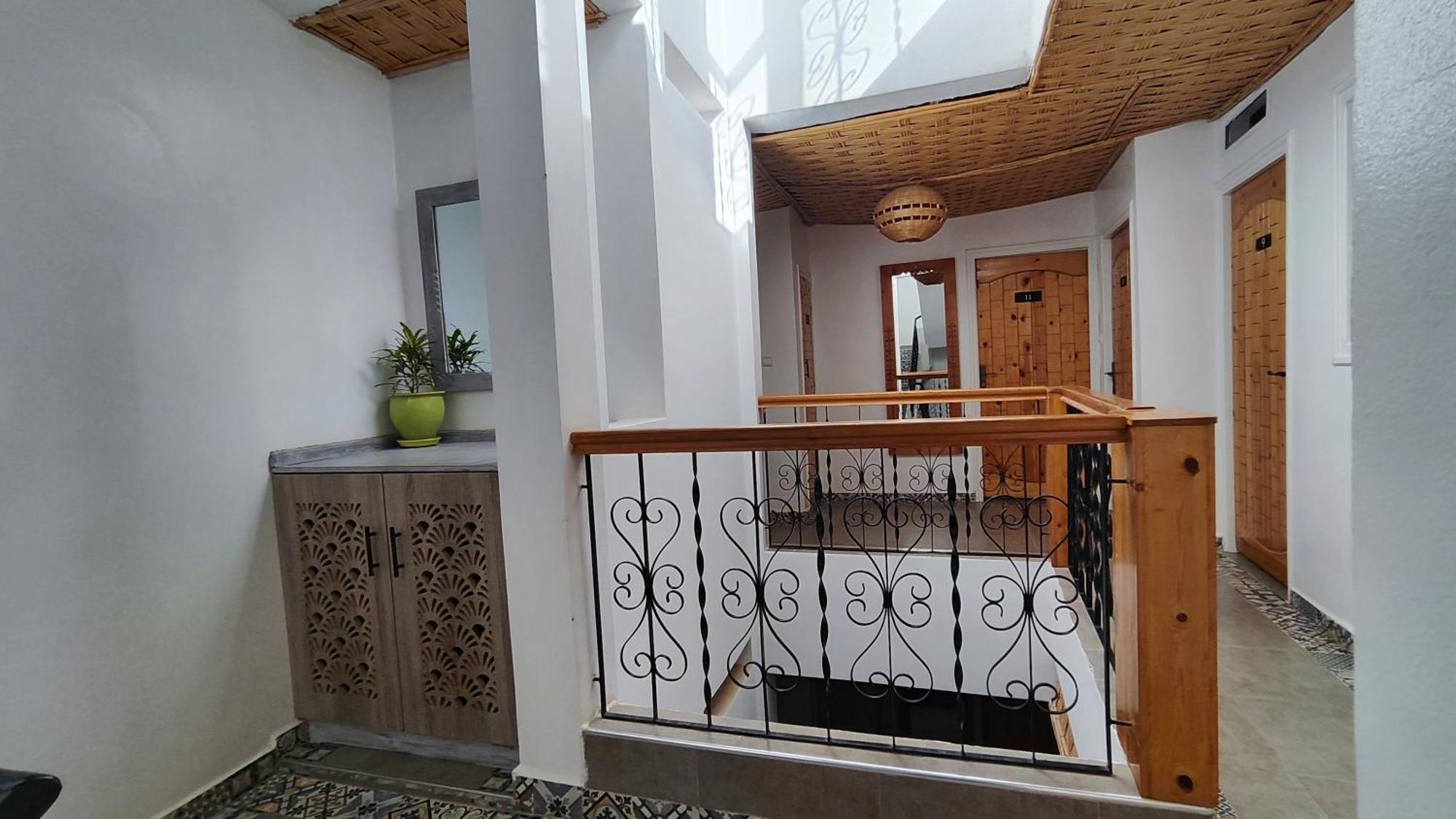 Bigblue Surf Hostel & Coworking Space - Taghazout (Adults Only) Azazoul Экстерьер фото