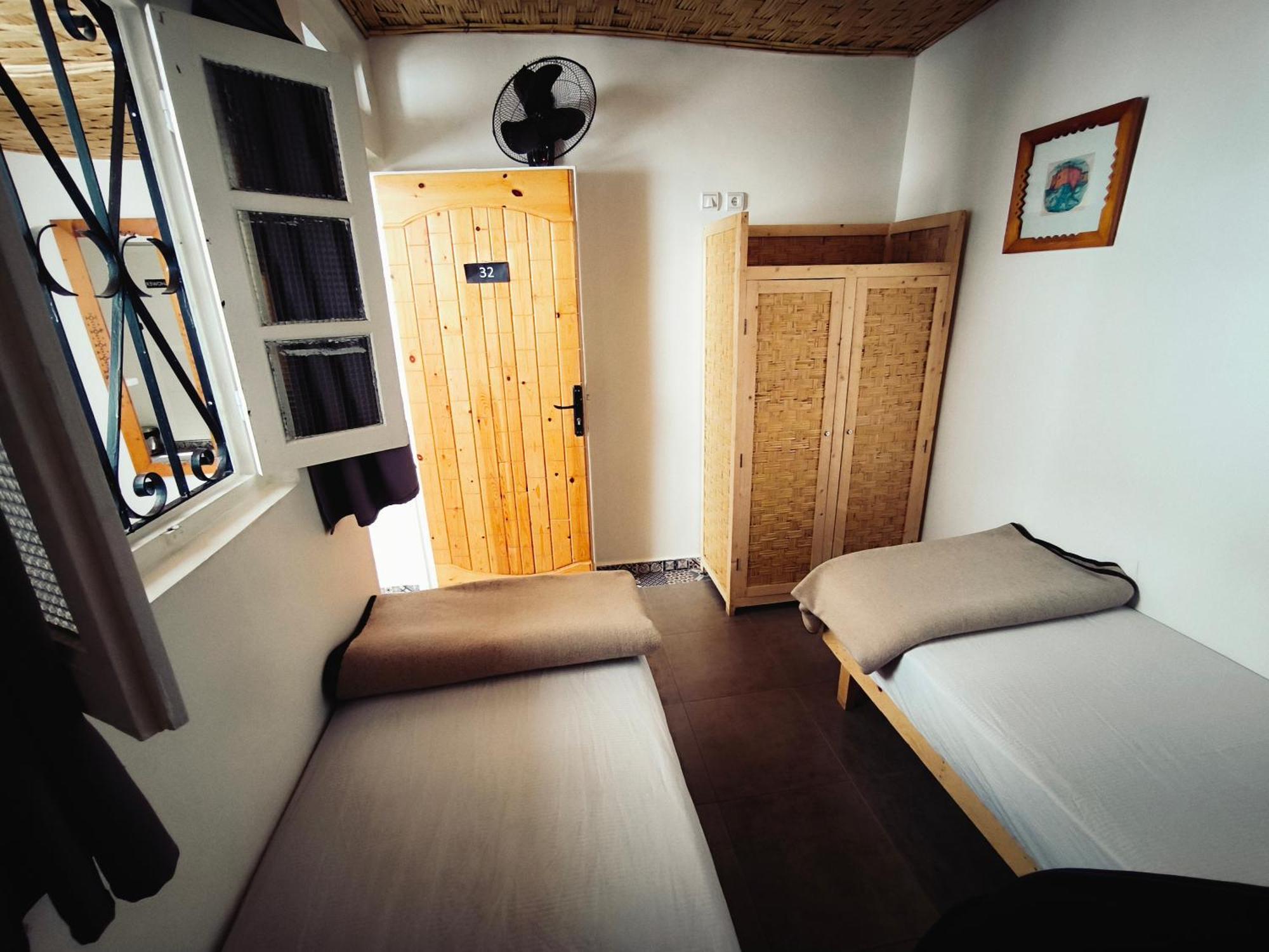 Bigblue Surf Hostel & Coworking Space - Taghazout (Adults Only) Azazoul Экстерьер фото